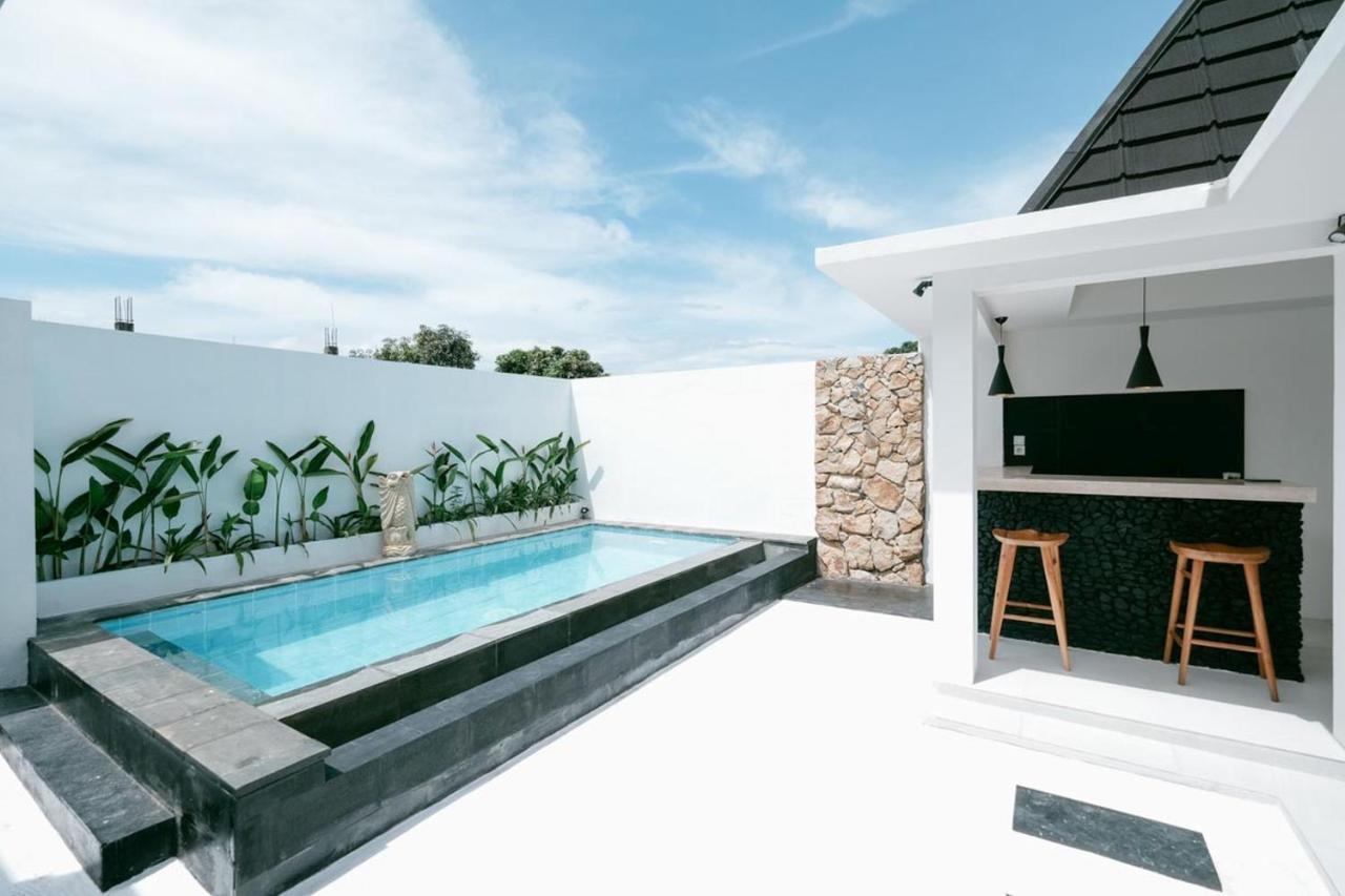 The Lavana Hidden Villa Lombok Ampenan Exterior foto