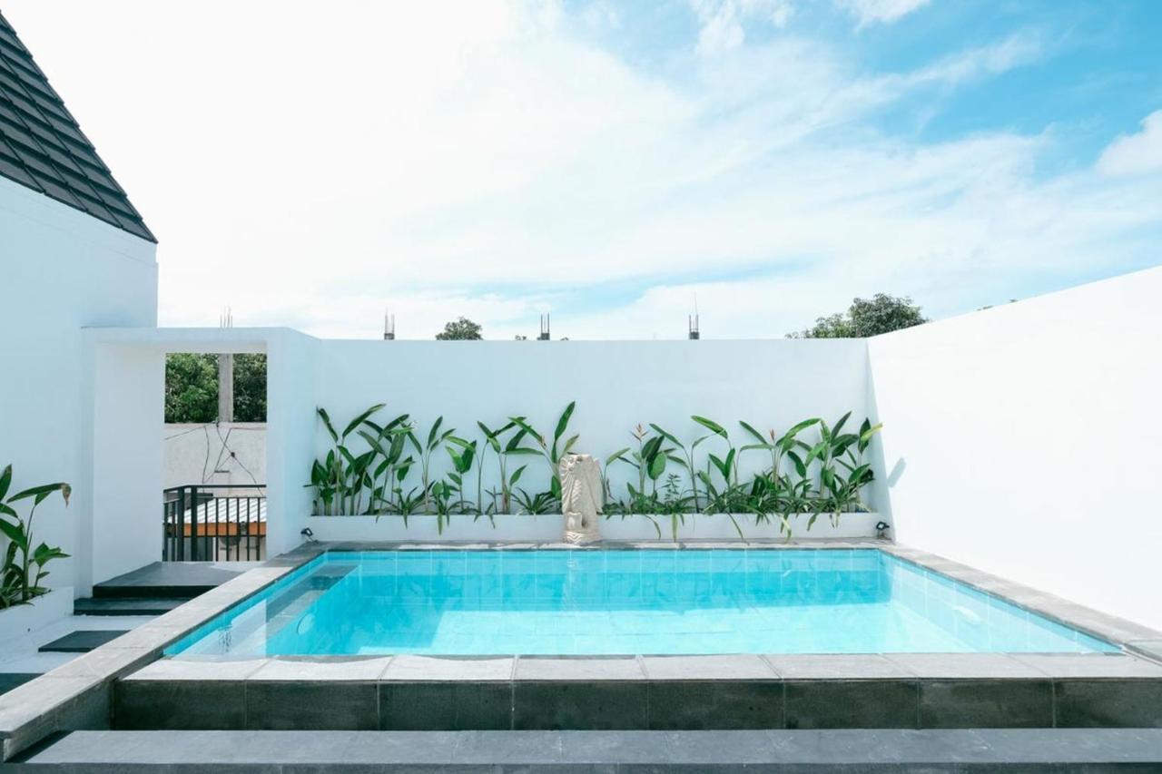 The Lavana Hidden Villa Lombok Ampenan Exterior foto
